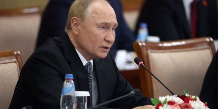 Putin threatens war with NATO as Russian military aircraft spotted off Alaska