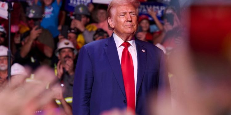 ‘Get them the hell out’: Trump continues attacks on immigrants in Ohio town