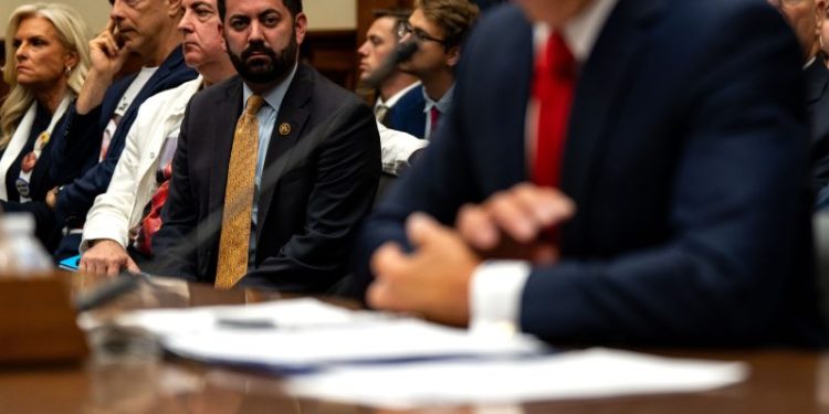 GOP Rep. Lawler acknowledges wearing blackface at college Halloween party