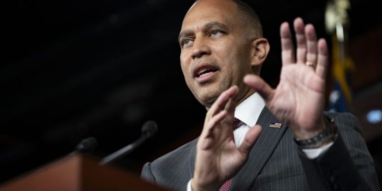 With an eye on House majority, Democrats mull ways to ‘fix Congress’