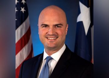 Trump announces newest nominations to lead DOJ, regulate US railroads