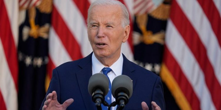 Biden sets economy-wide climate target: Reducing emissions 66% in 2035 from 2005 levels