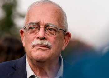 AOC loses bid to be top Democrat on powerful House Oversight Committee