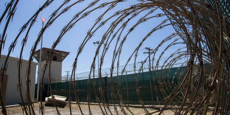 Pentagon transfers out 3 Guantanamo Bay detainees